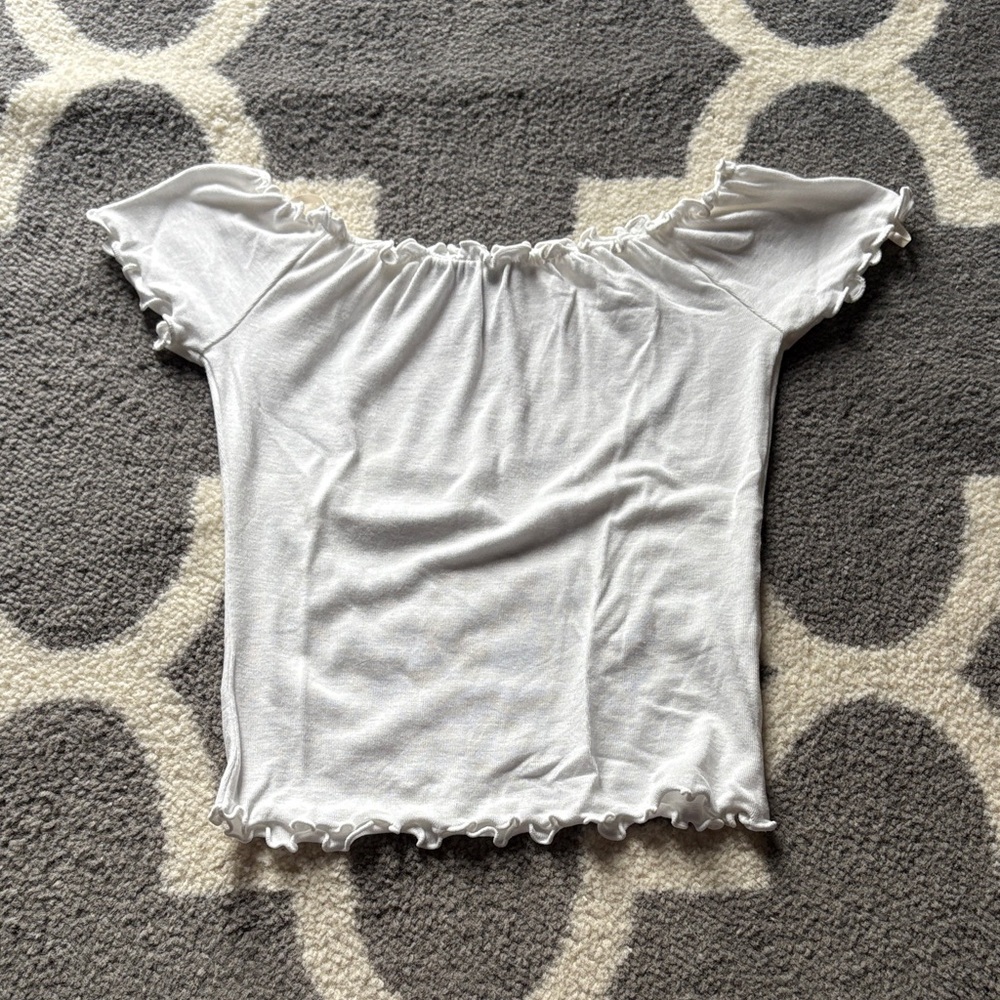 Forever 21 White Off-Shoulder Crop Top